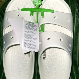 Crocs Unisex White Slide Sandals. Sizes Men's 10 - Women's 12.